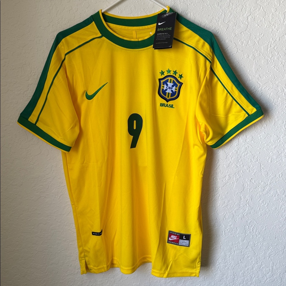 ✅NWT Men Nike Brazil 1998 Soccer World Cup Jersey Size